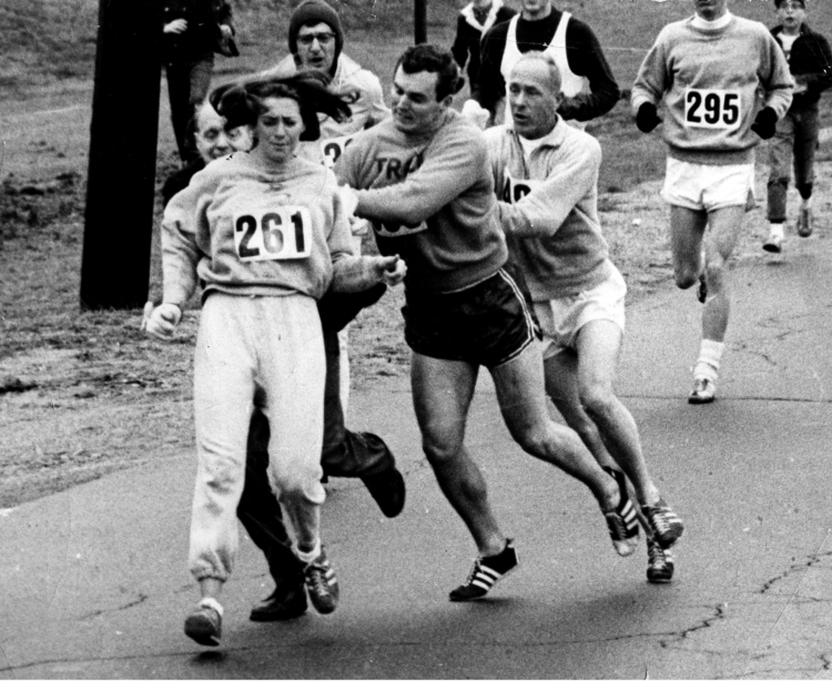 La evolución de la participación de las mujeres en el deporte: Una ...
