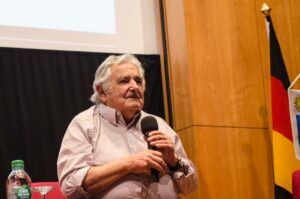 José Mujica. Expresidente de Uruguay. Mario a los 94 años. ( Foto X)