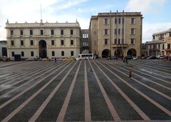 Gobernación de Caldas no se acoge a día cívico y trabajará con normalidad este viernes