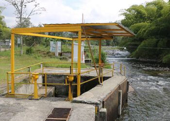 Autoridades del Quindío llaman a reducir consumo de agua ante alerta por El Niño