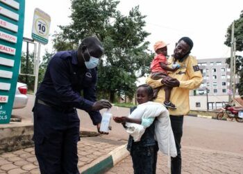 La OMS declaró emergencia sanitaria internacional por brote de ébola en África